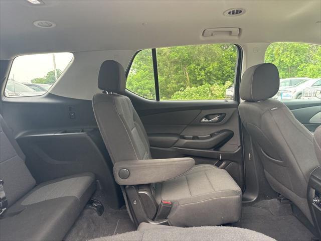 used 2020 Chevrolet Traverse car, priced at $19,999