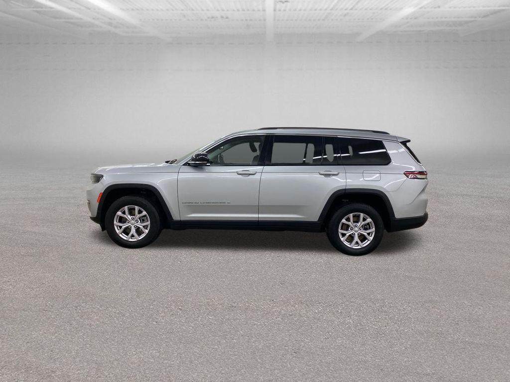 used 2022 Jeep Grand Cherokee L car, priced at $30,999