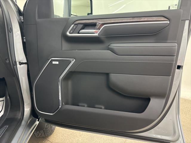 new 2025 Chevrolet Silverado 2500 car, priced at $72,645