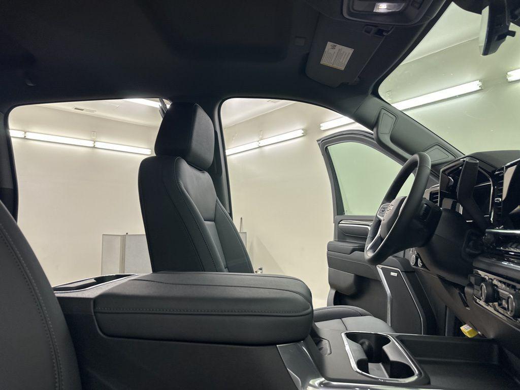 new 2025 Chevrolet Silverado 2500 car, priced at $72,143