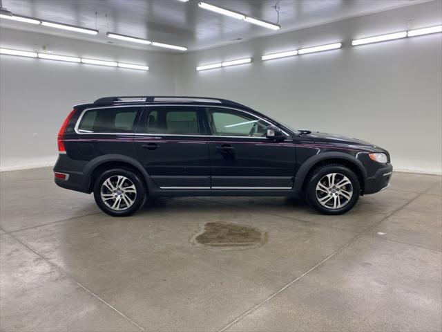 used 2015 Volvo XC70 car, priced at $9,500