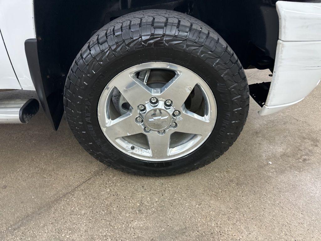 used 2013 Chevrolet Silverado 2500 car, priced at $18,999