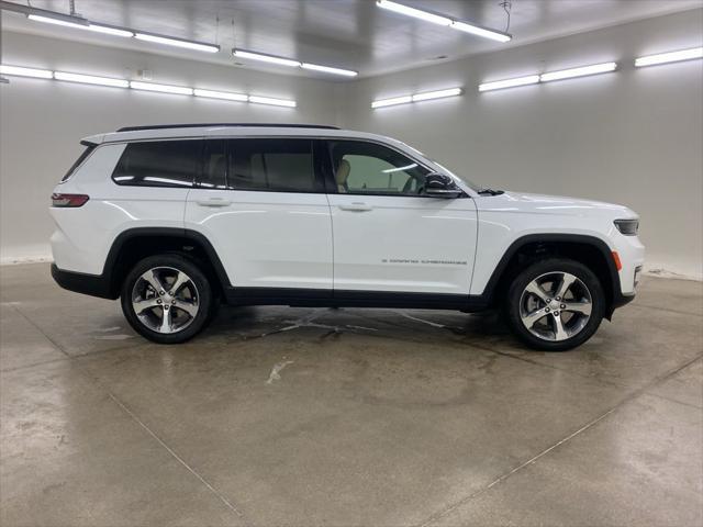 new 2025 Jeep Grand Cherokee L car, priced at $46,999
