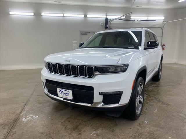 new 2025 Jeep Grand Cherokee L car, priced at $46,999