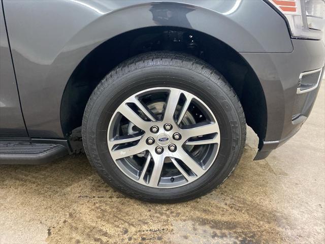 used 2024 Ford Expedition car, priced at $61,799