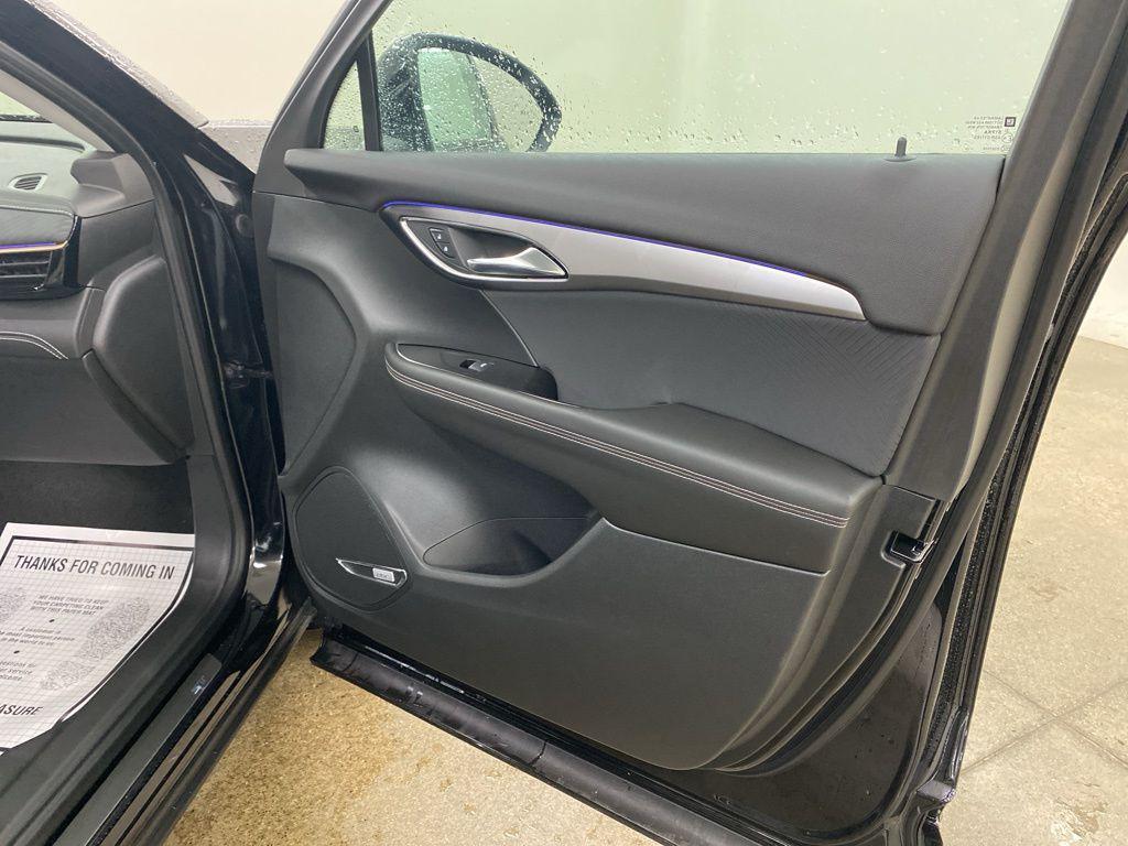 new 2025 Buick Envision car, priced at $37,483
