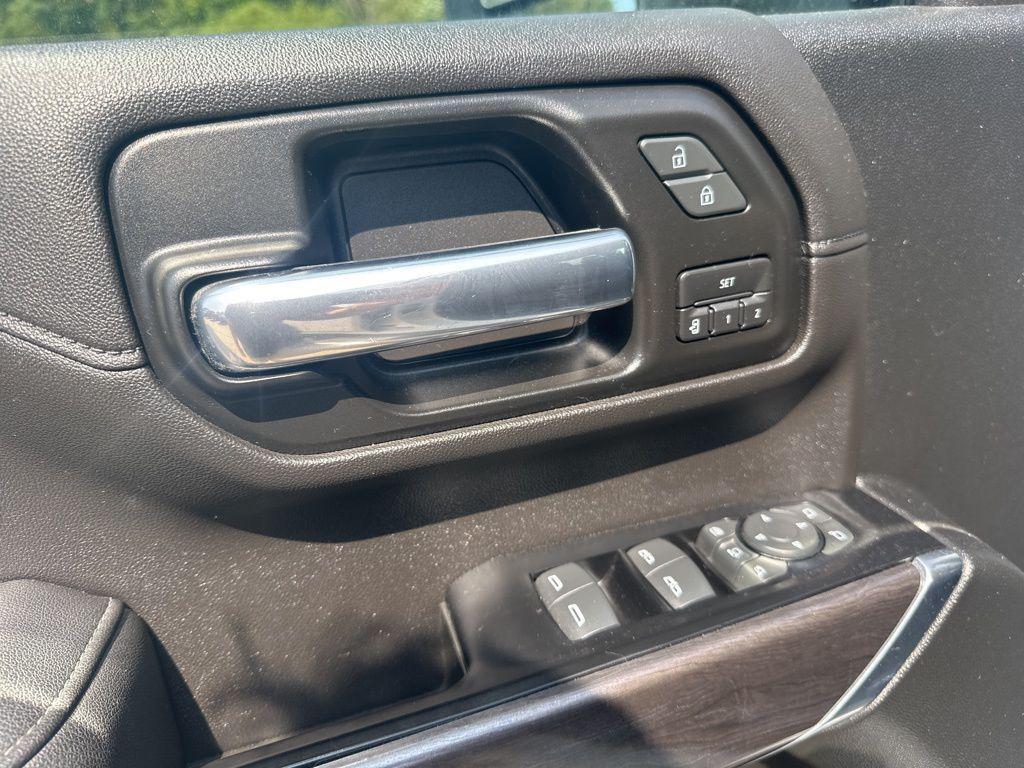 used 2020 Chevrolet Silverado 2500 car, priced at $51,999