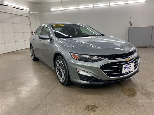 new 2025 Chevrolet Malibu car, priced at $28,245