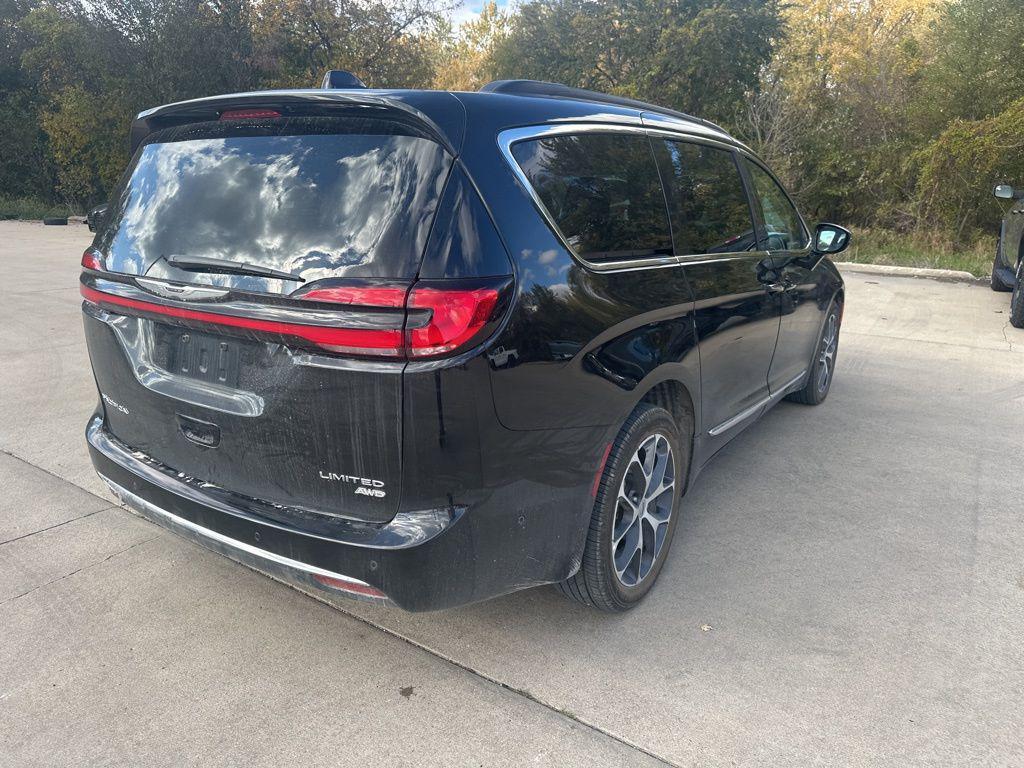used 2022 Chrysler Pacifica car, priced at $37,999