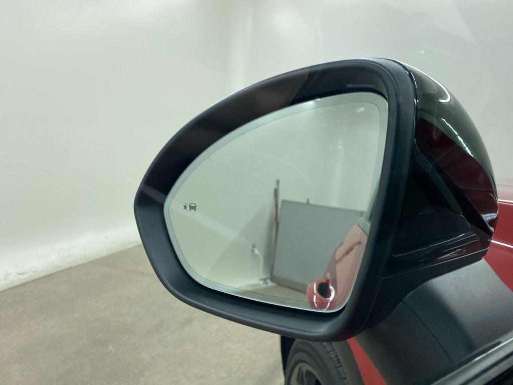 new 2025 Buick Envision car, priced at $38,014