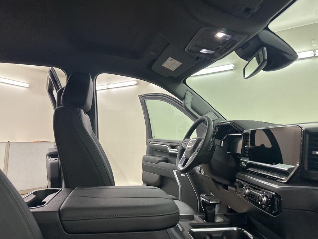 new 2026 GMC Sierra 1500 car, priced at $57,253