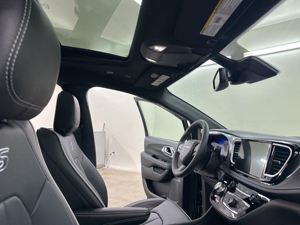 new 2026 Chrysler Pacifica car, priced at $50,506