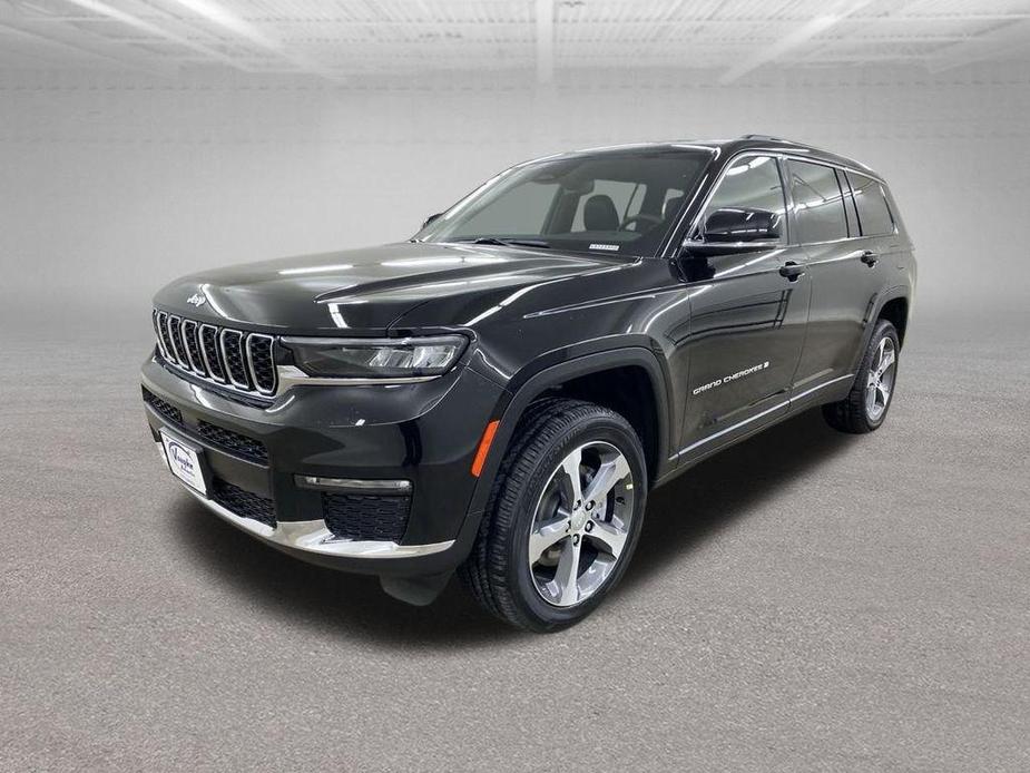 new 2024 Jeep Grand Cherokee L car, priced at $48,936