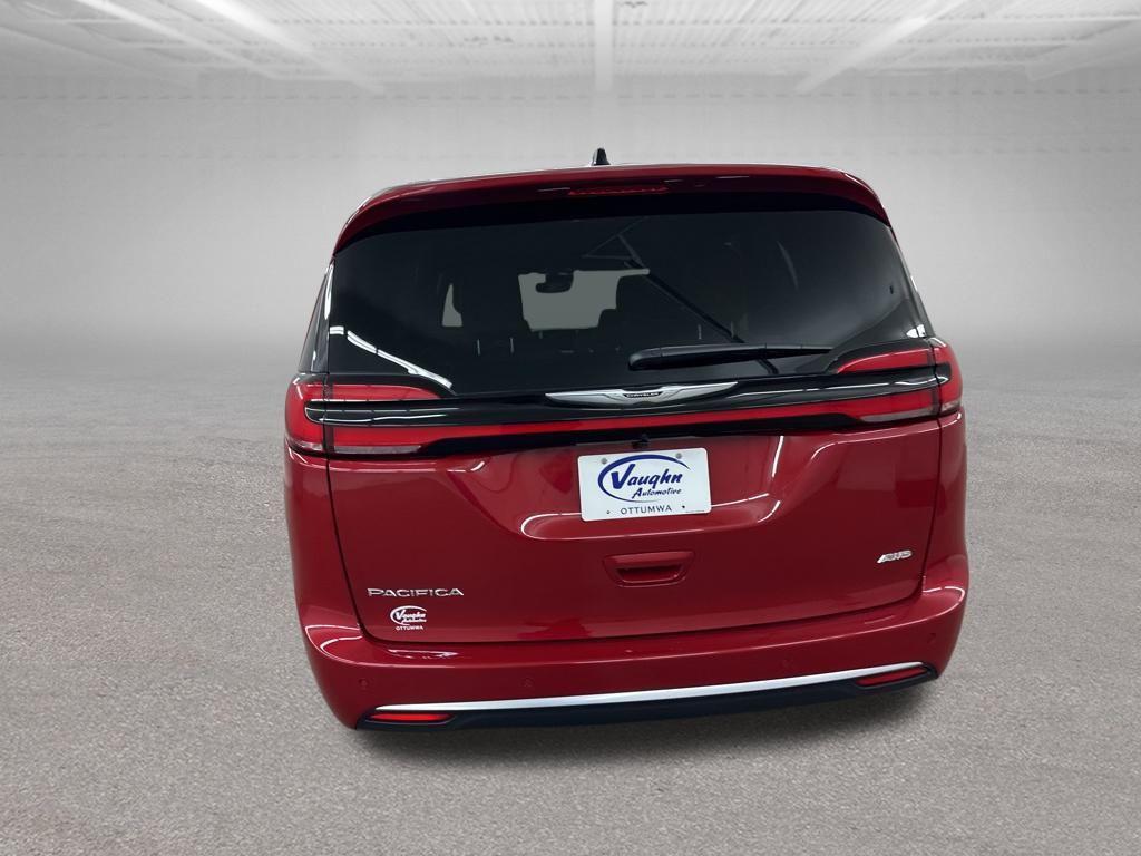 new 2026 Chrysler Pacifica car, priced at $53,961