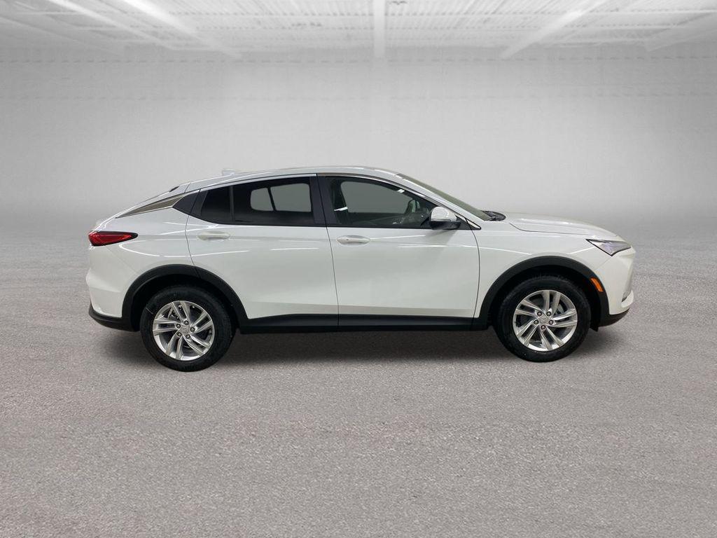 new 2025 Buick Envista car, priced at $23,977