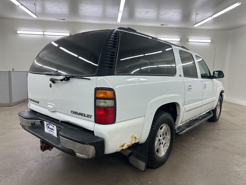 used 2005 Chevrolet Suburban car, priced at $6,000