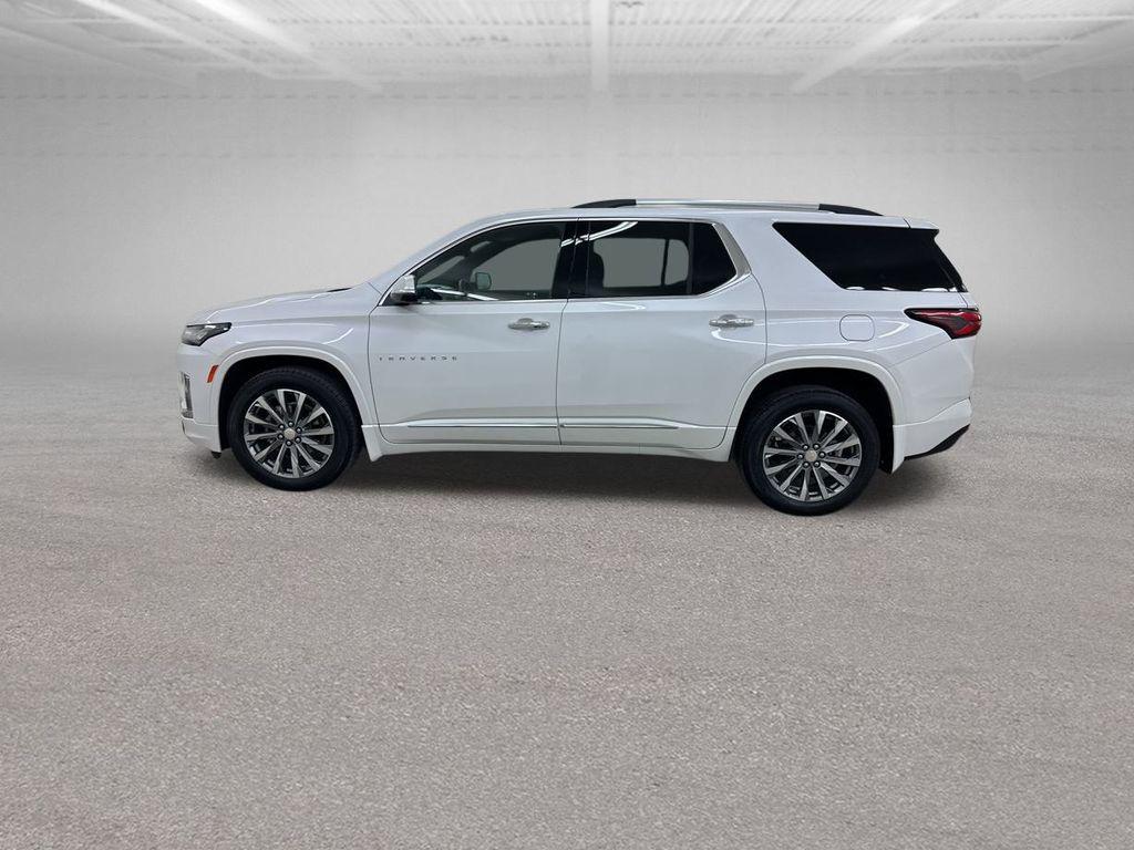 used 2023 Chevrolet Traverse car, priced at $39,999