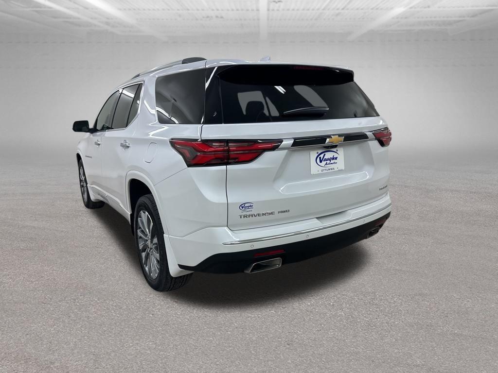 used 2023 Chevrolet Traverse car, priced at $39,999