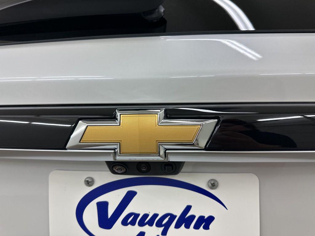 used 2023 Chevrolet Traverse car, priced at $39,999