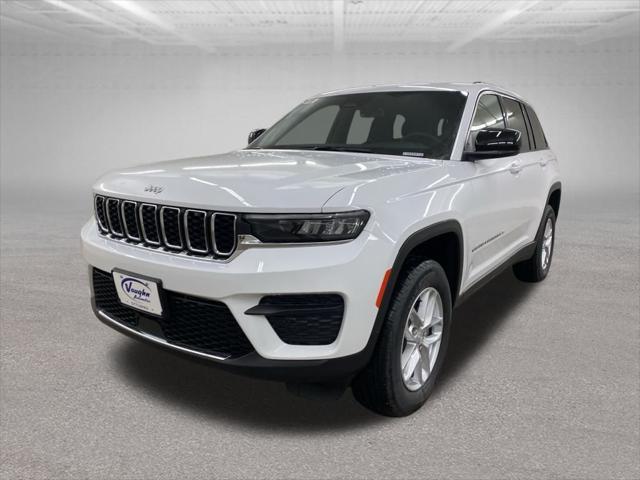 new 2025 Jeep Grand Cherokee car, priced at $37,175