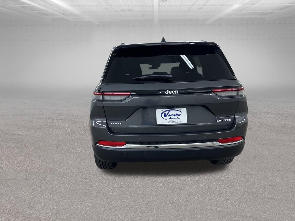 new 2025 Jeep Grand Cherokee car, priced at $41,250