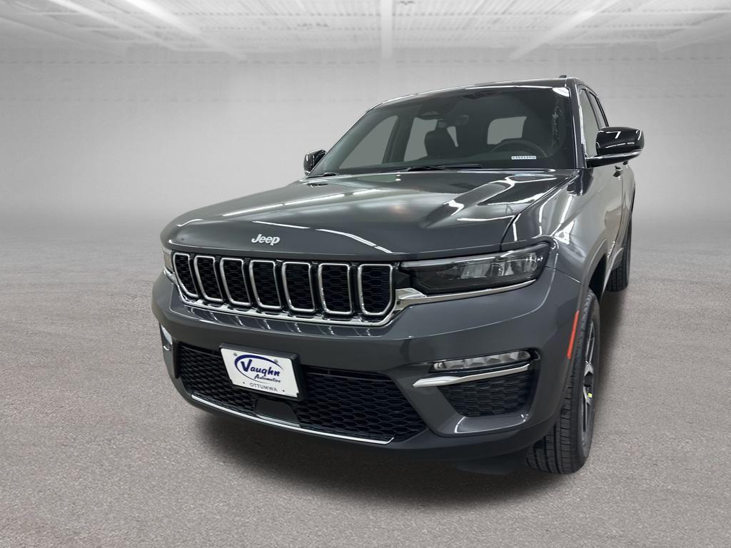 new 2025 Jeep Grand Cherokee car, priced at $41,250