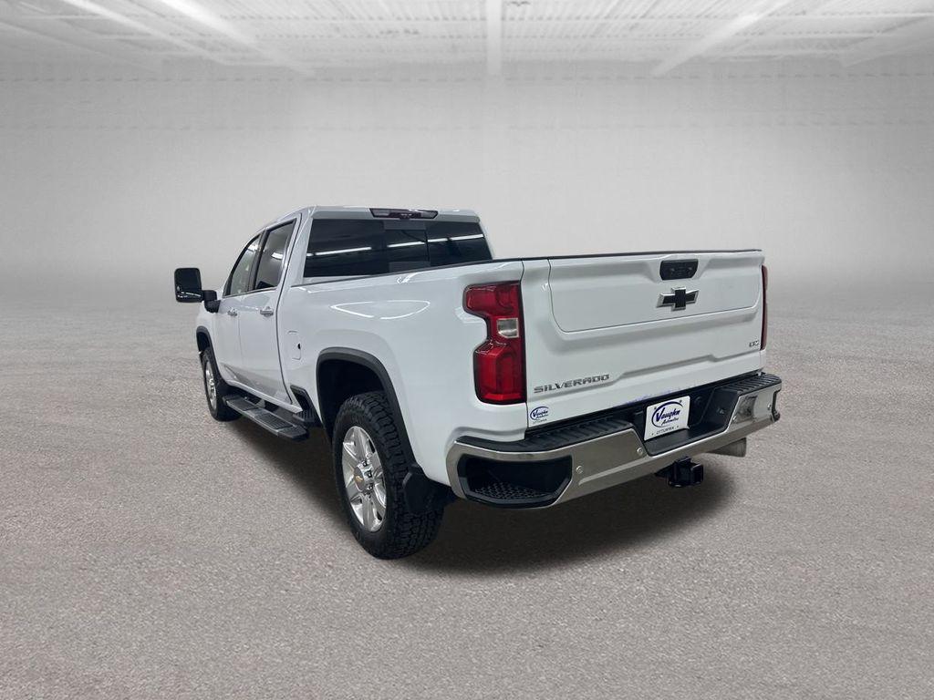 used 2022 Chevrolet Silverado 2500 car, priced at $48,868