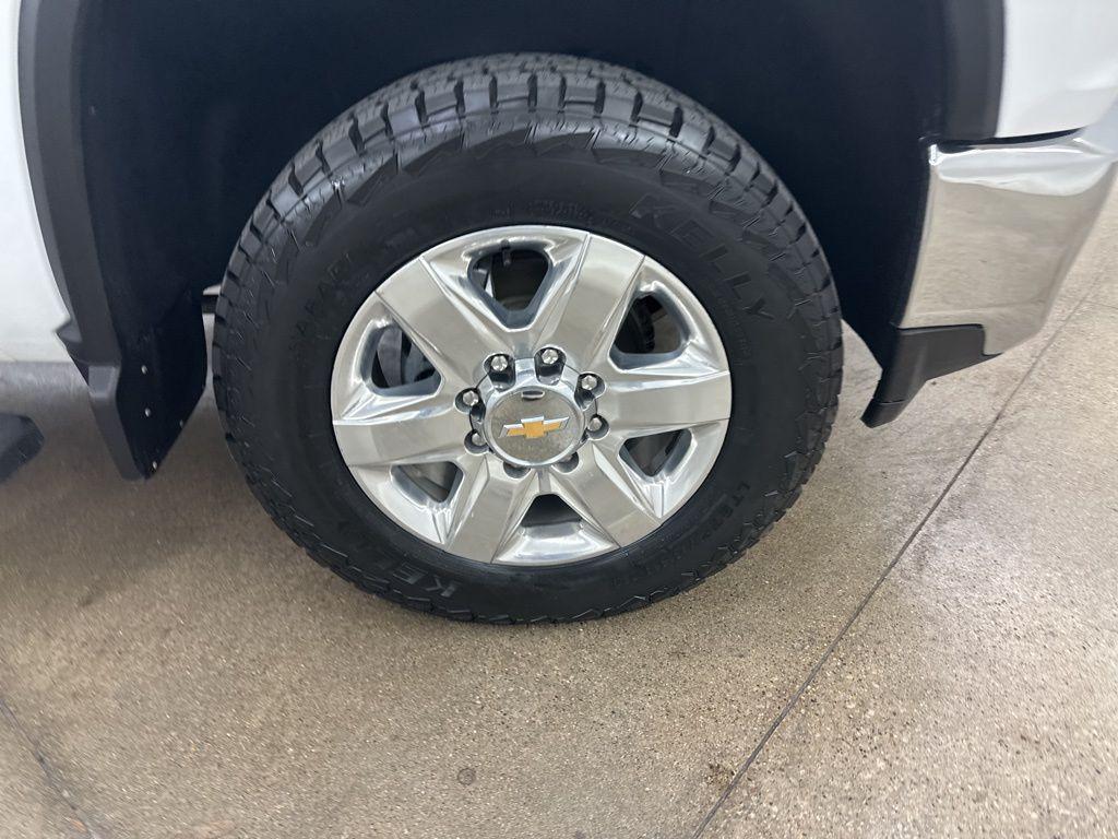 used 2022 Chevrolet Silverado 2500 car, priced at $48,868