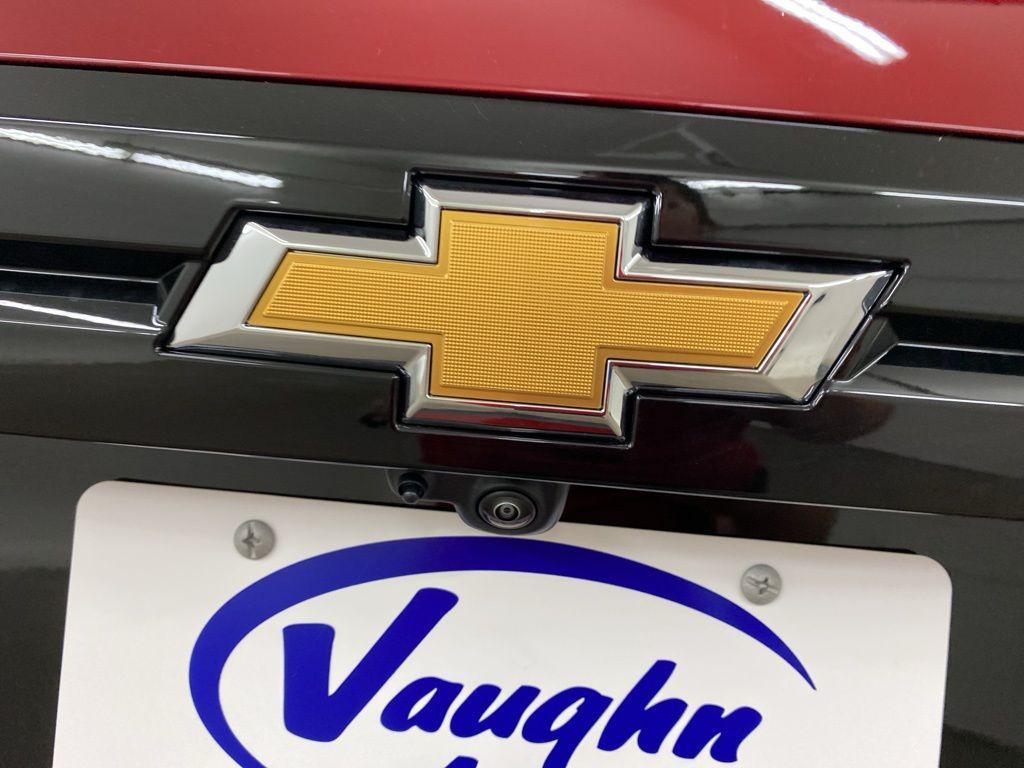 new 2025 Chevrolet Traverse car, priced at $40,299