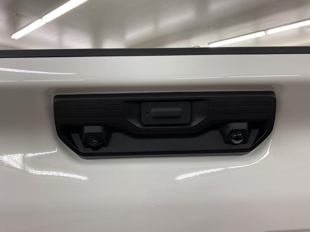 new 2025 Chevrolet Silverado 3500 car, priced at $46,749