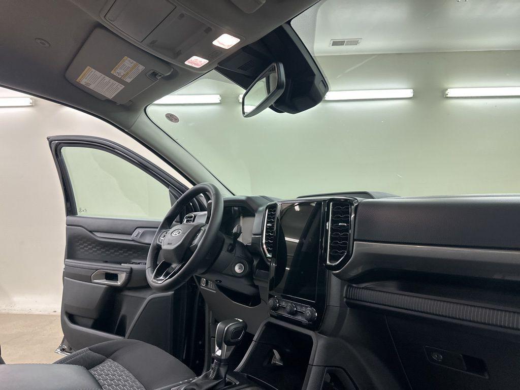 new 2025 Ford Ranger car, priced at $38,728
