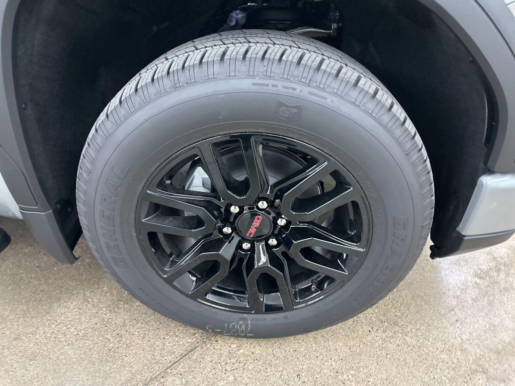 new 2026 GMC Sierra 1500 car, priced at $58,441