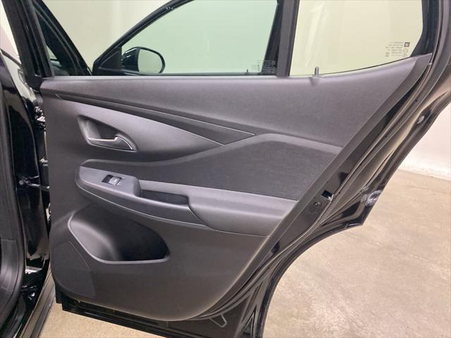 new 2025 Buick Envista car, priced at $25,365
