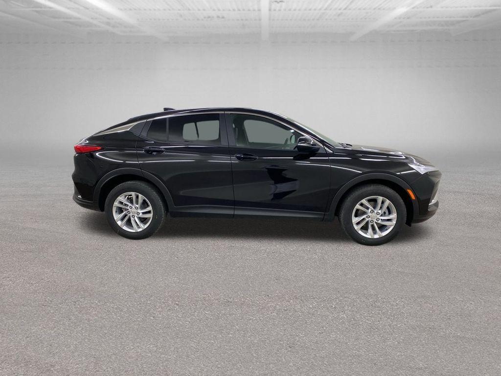 new 2025 Buick Envista car, priced at $23,258