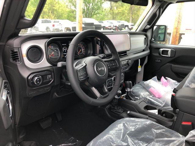 new 2025 Jeep Gladiator car, priced at $44,124