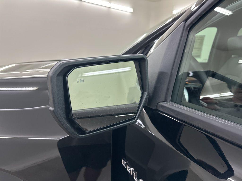 new 2025 Chevrolet Colorado car, priced at $36,002