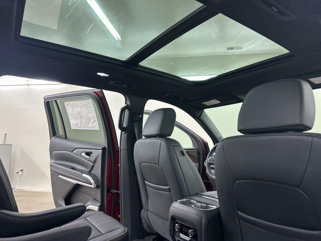 new 2026 Chevrolet Traverse car, priced at $58,184