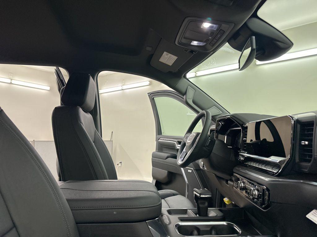 new 2026 GMC Sierra 1500 car, priced at $57,694