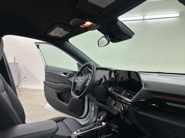 new 2025 Chevrolet Trax car, priced at $24,231