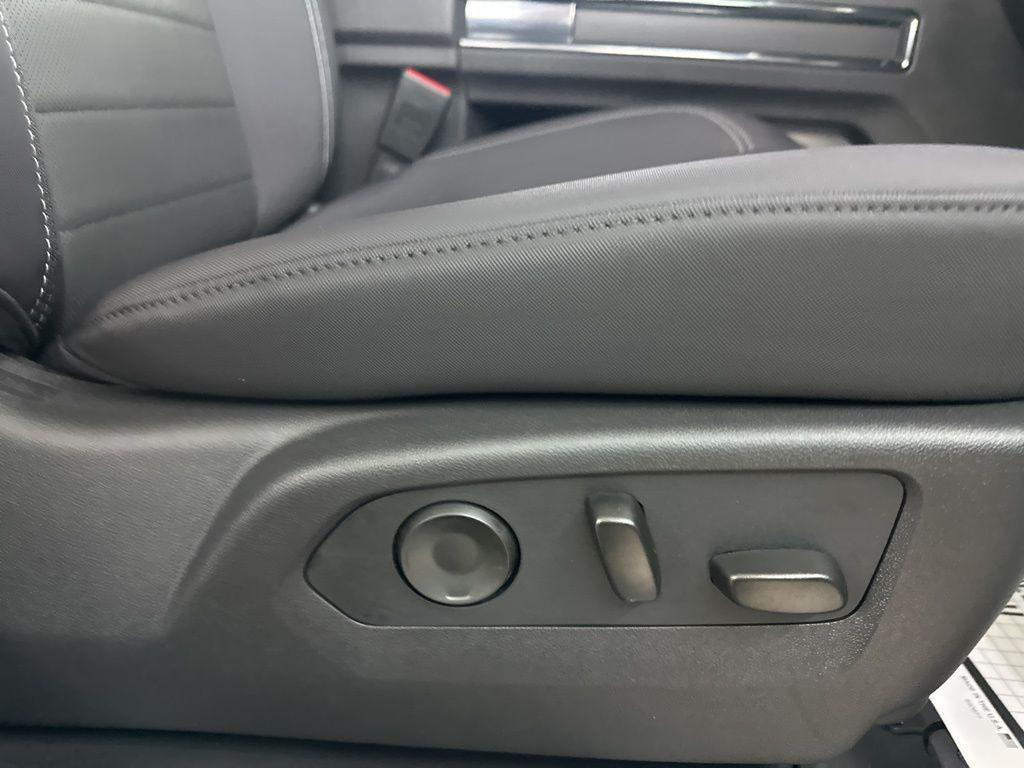 new 2026 GMC HUMMER EV SUV car, priced at $88,999