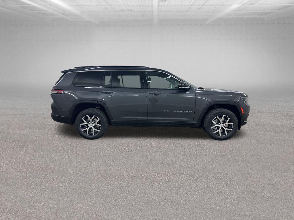 new 2025 Jeep Grand Cherokee L car, priced at $42,775