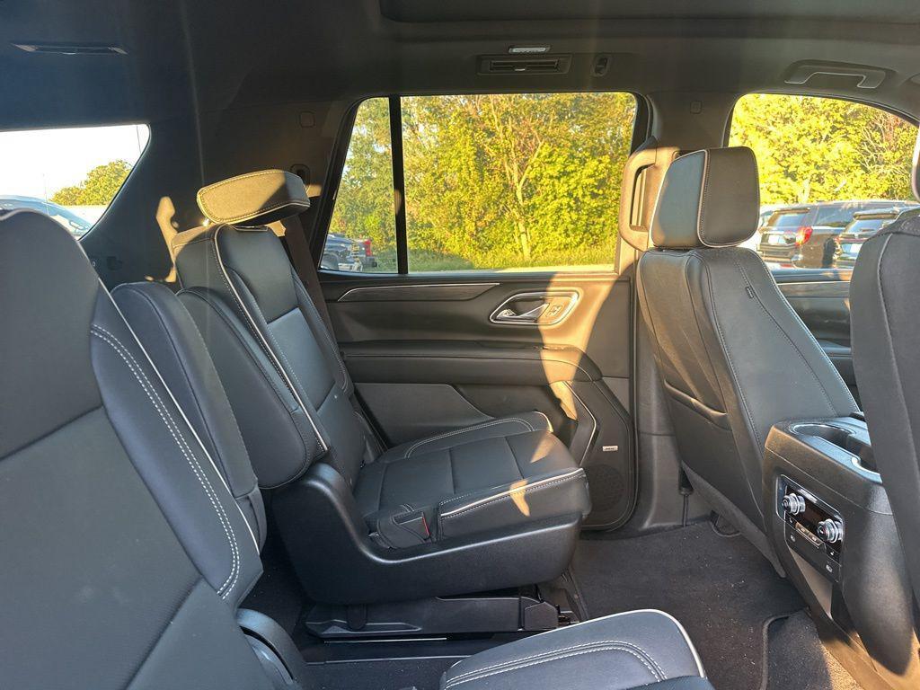 used 2023 GMC Yukon car, priced at $62,999