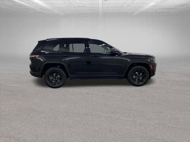 new 2025 Jeep Grand Cherokee car, priced at $40,530