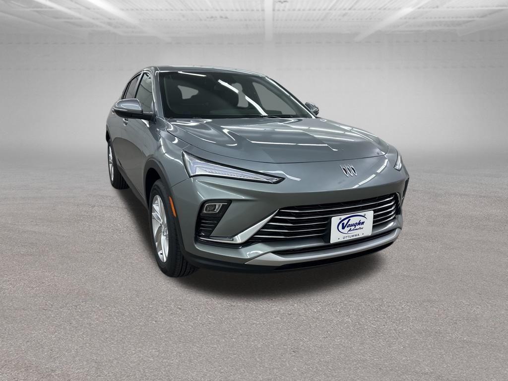 new 2025 Buick Envista car, priced at $23,988