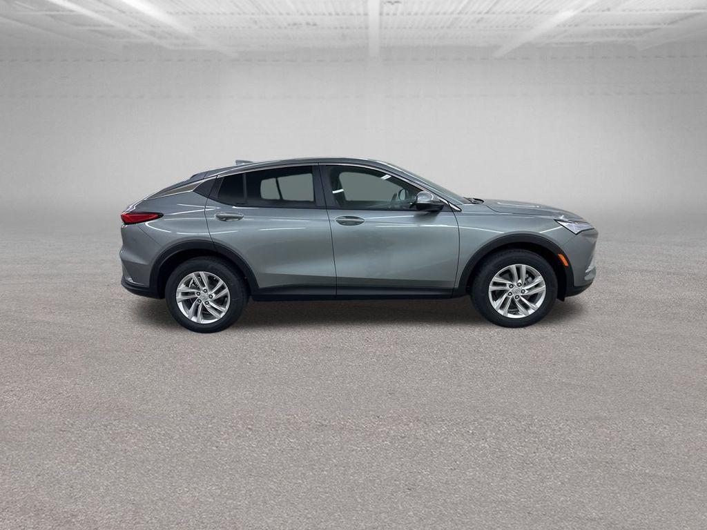 new 2025 Buick Envista car, priced at $23,988