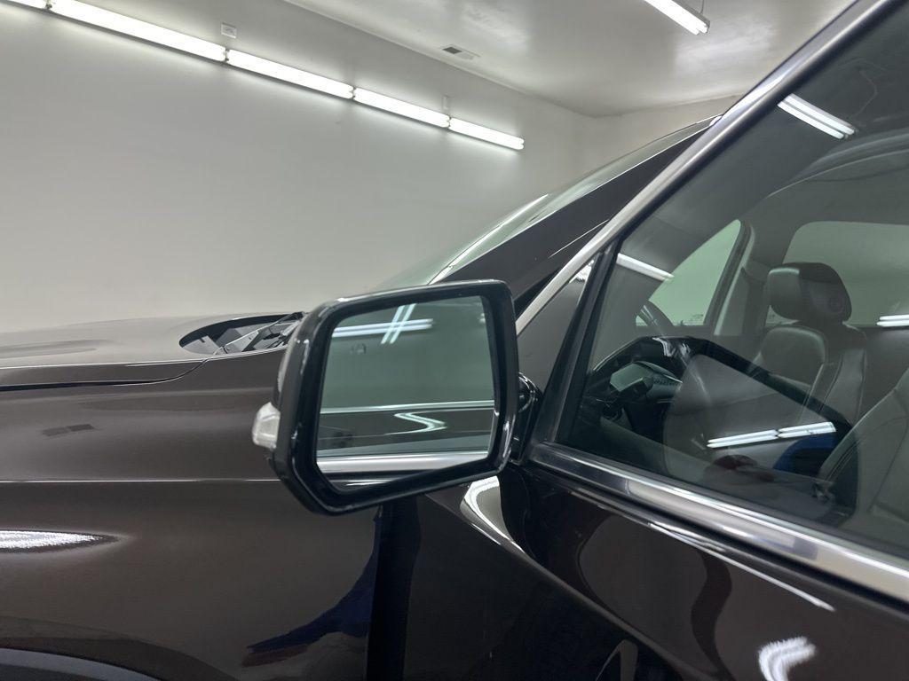 used 2019 Chevrolet Traverse car, priced at $19,591