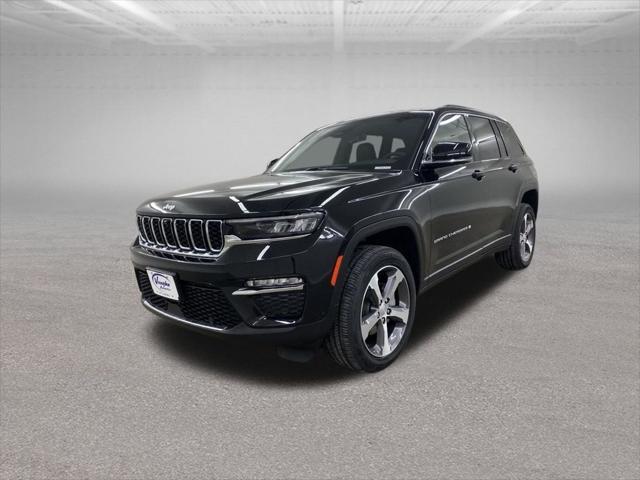 new 2024 Jeep Grand Cherokee car, priced at $48,043