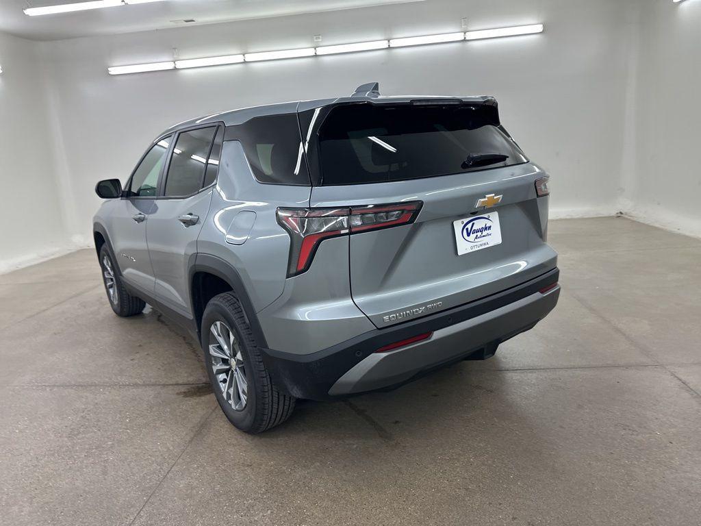 new 2026 Chevrolet Equinox car, priced at $30,800
