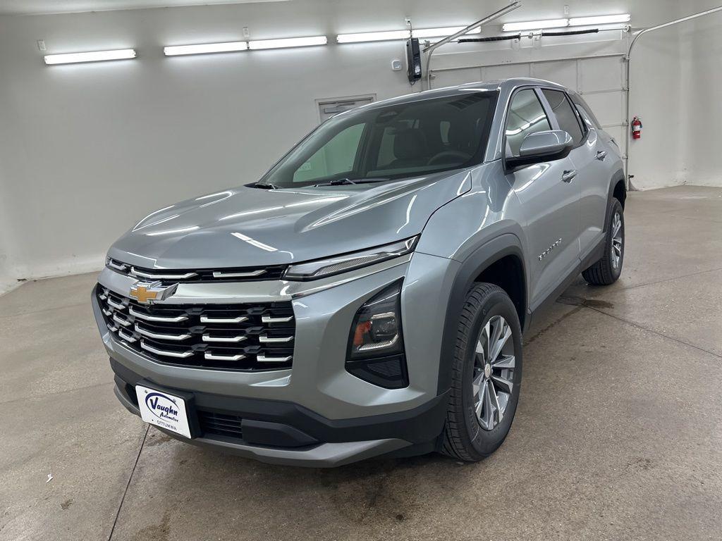 new 2026 Chevrolet Equinox car, priced at $30,800