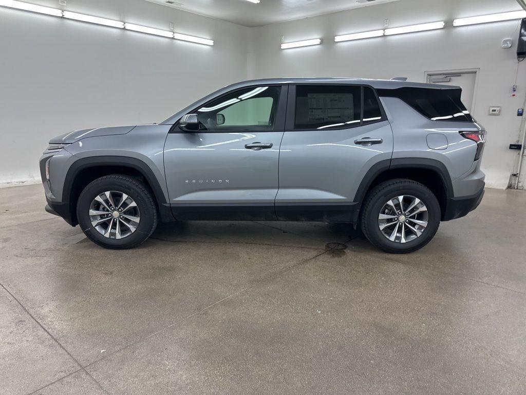 new 2026 Chevrolet Equinox car, priced at $30,800